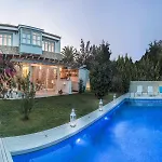 Alura 3*